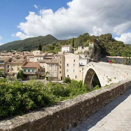 Les Platanes Nyons